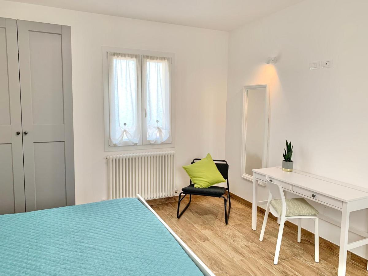 Casa Vacanze Con Vista Mare E Giardino - Amanecer Marzocca di Senigallia Eksteriør billede