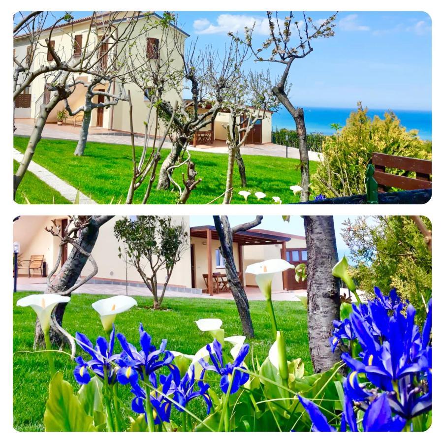 Casa Vacanze Con Vista Mare E Giardino - Amanecer Marzocca di Senigallia Eksteriør billede
